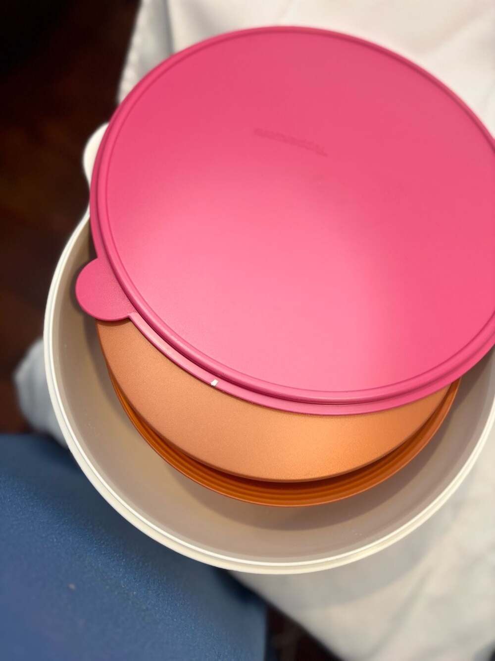 Tupperware Nesting Mixing Bowl Set with Lids, 4-Piece Multi-Color - Picture 4 of 12